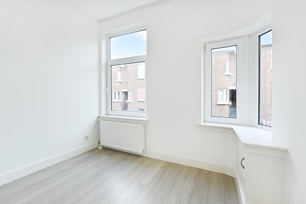 Medium property photo - Larensestraat 128, 2574 VM Den Haag